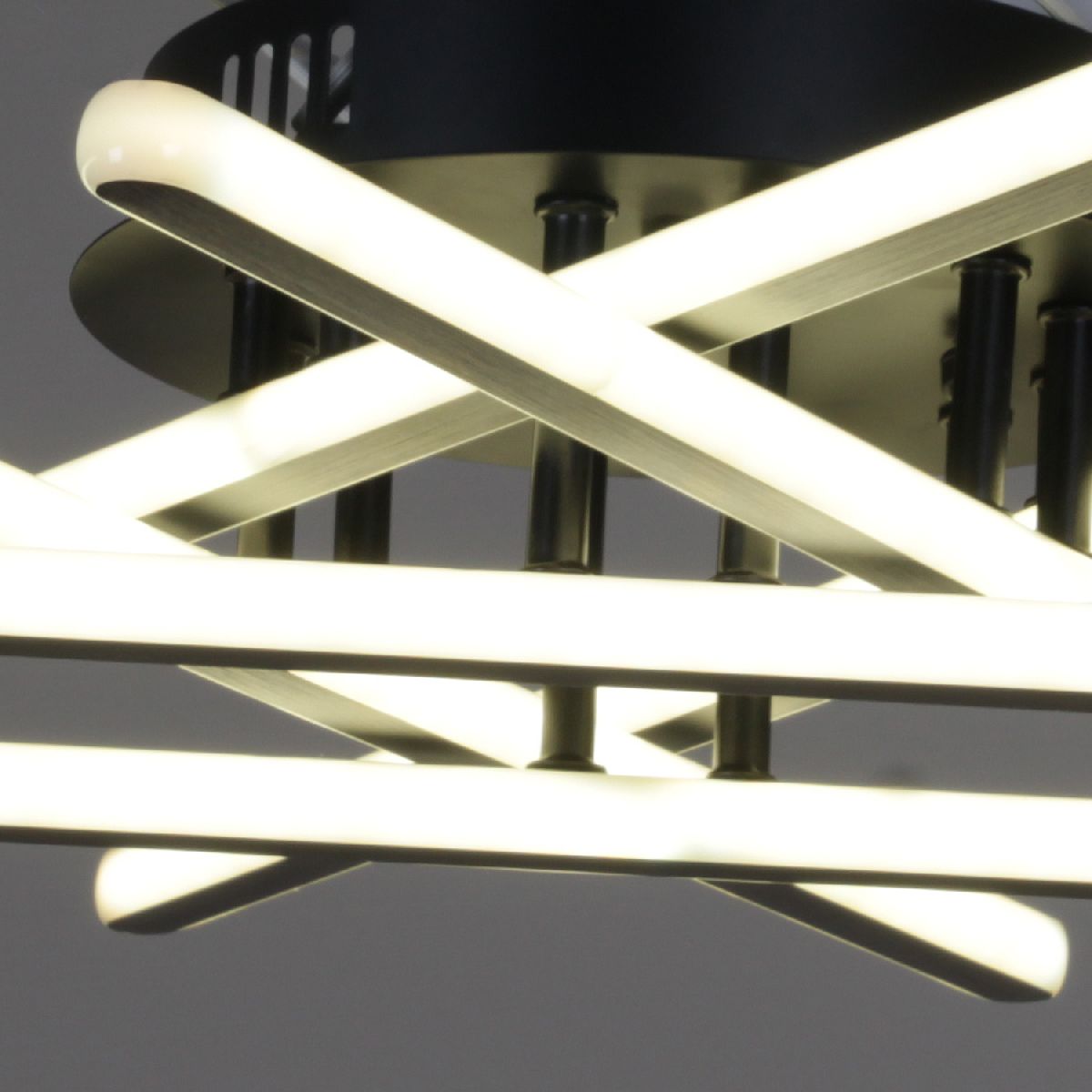 Потолочная люстра Reluce 08855-3.3-06C BK+GY