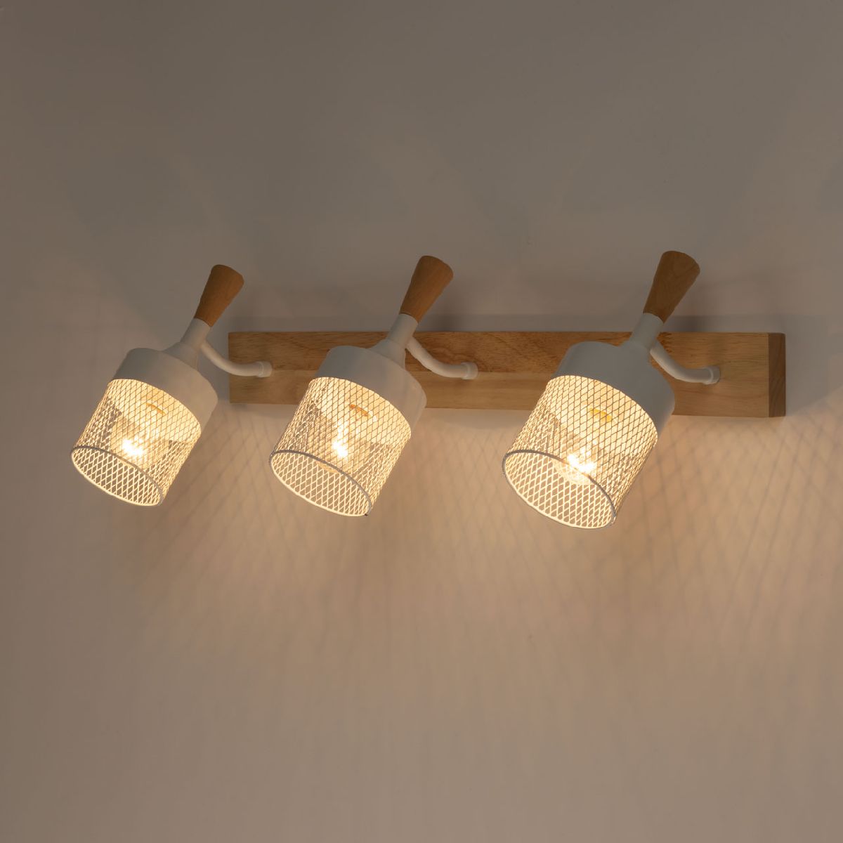 Бра деревянное из дерева De Markt Ирсон 514020903