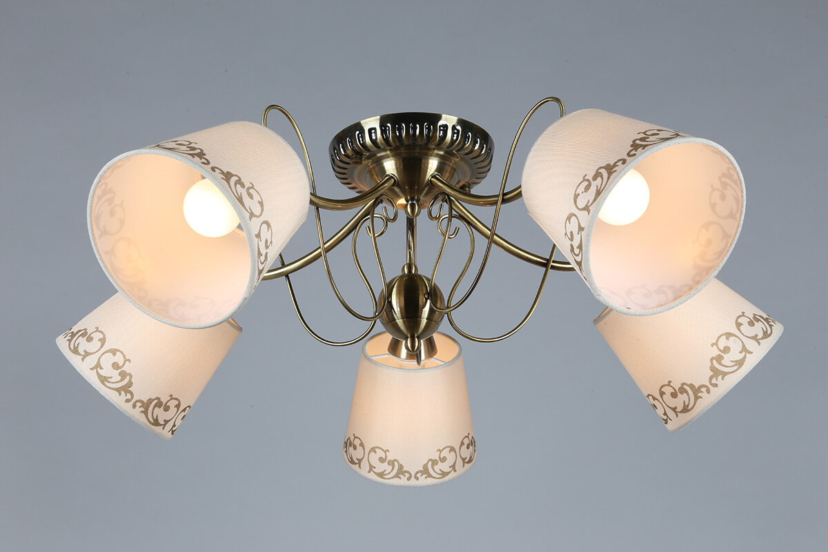 Потолочная люстра Omnilux Tarvo OML-55107-05