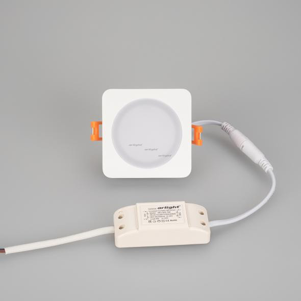 Встраиваемый светодиодный светильник Arlight LTD-80x80SOL-5W Warm White 3000K 016962(1)