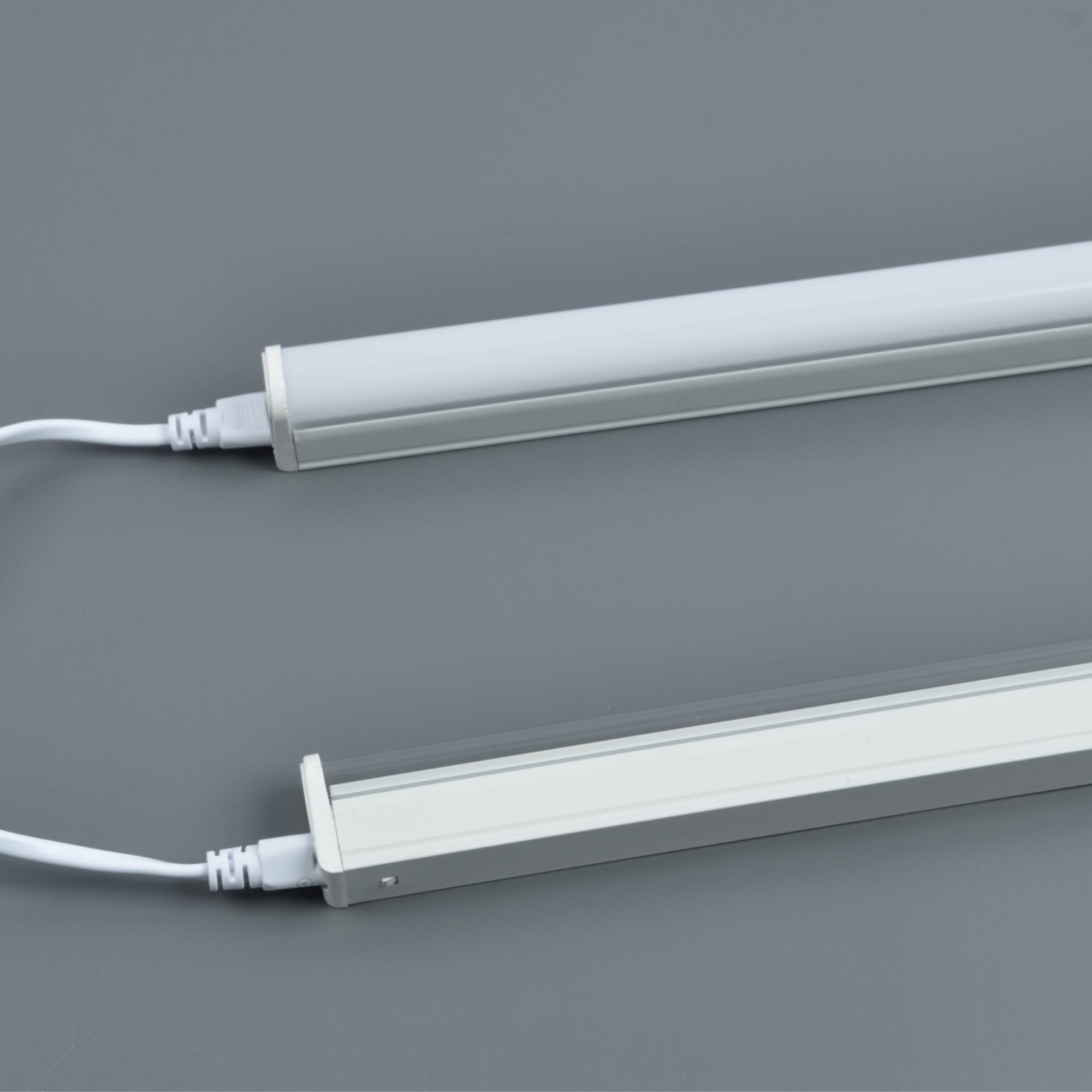 Провод Uniel UCX-PP3/L10-050 WHITE 1 POLYBAG UL-00008553