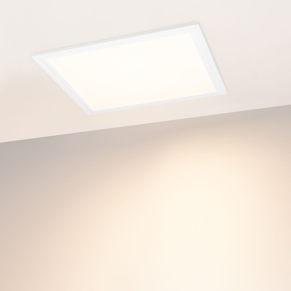 Светодиодная панель Arlight DL-TITAN-COMFORT-S600x600-34W Day4000 (WH, 120 deg, CRI90, 230V) (IP40 Металл) 060567