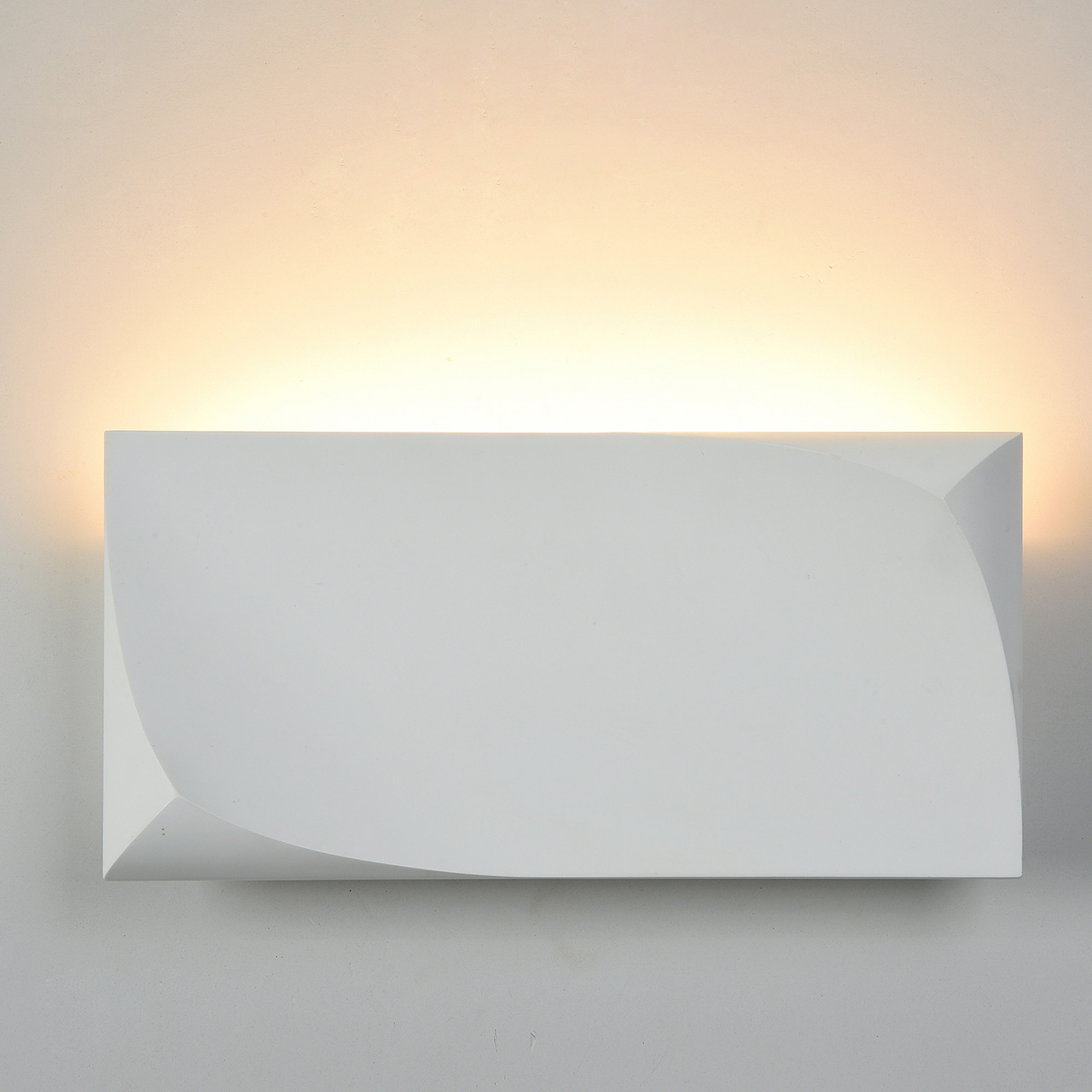 Настенный светодиодный светильник Maytoni Pero C198-WL-01-6W-W