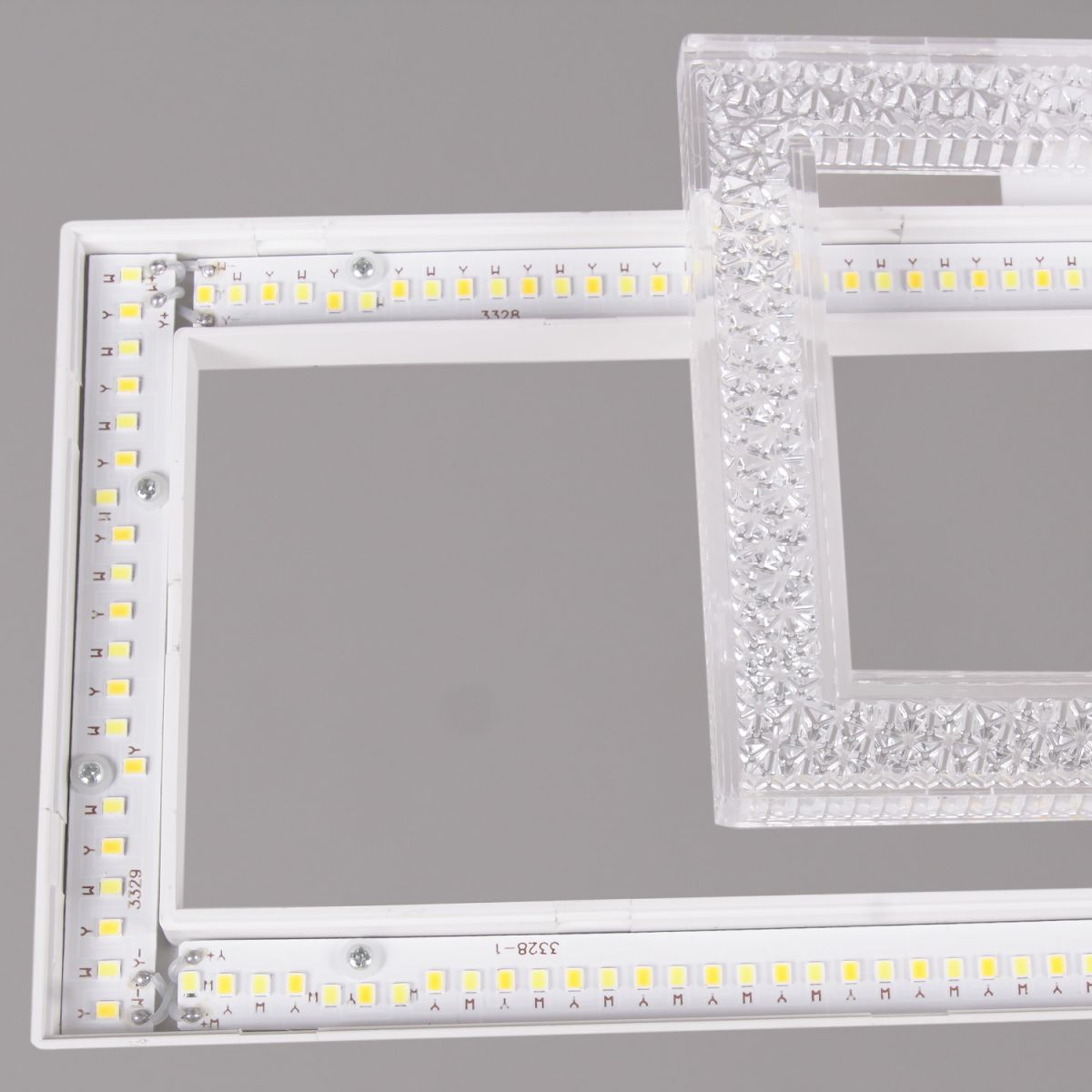 Потолочный светильник Reluce 89560-0.3-02B WH