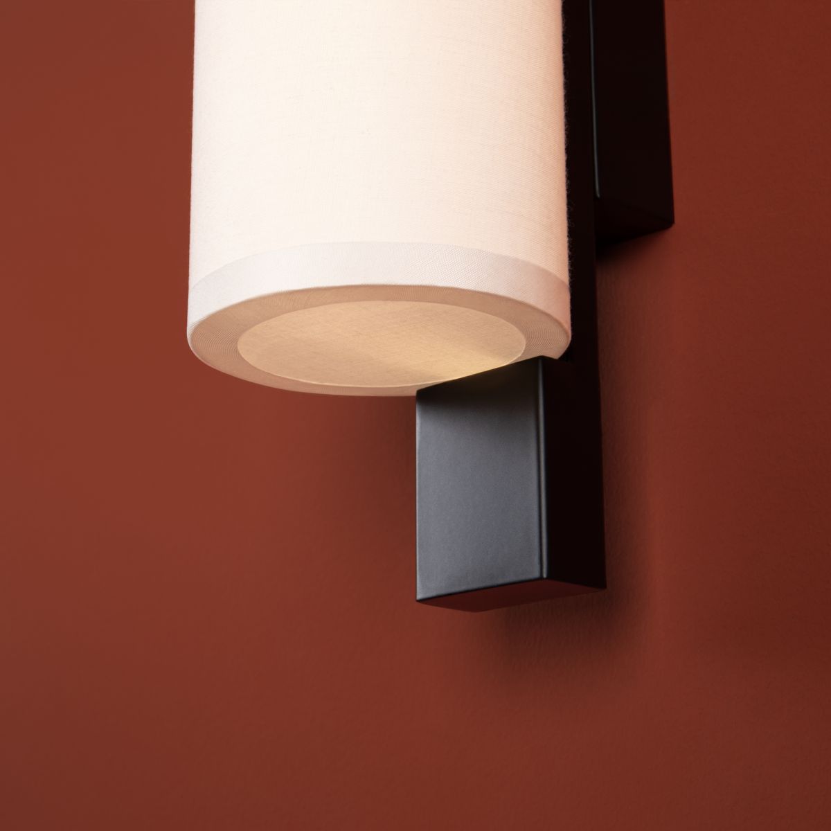 Настенный светильник Freya Even FR5625WL-L10B