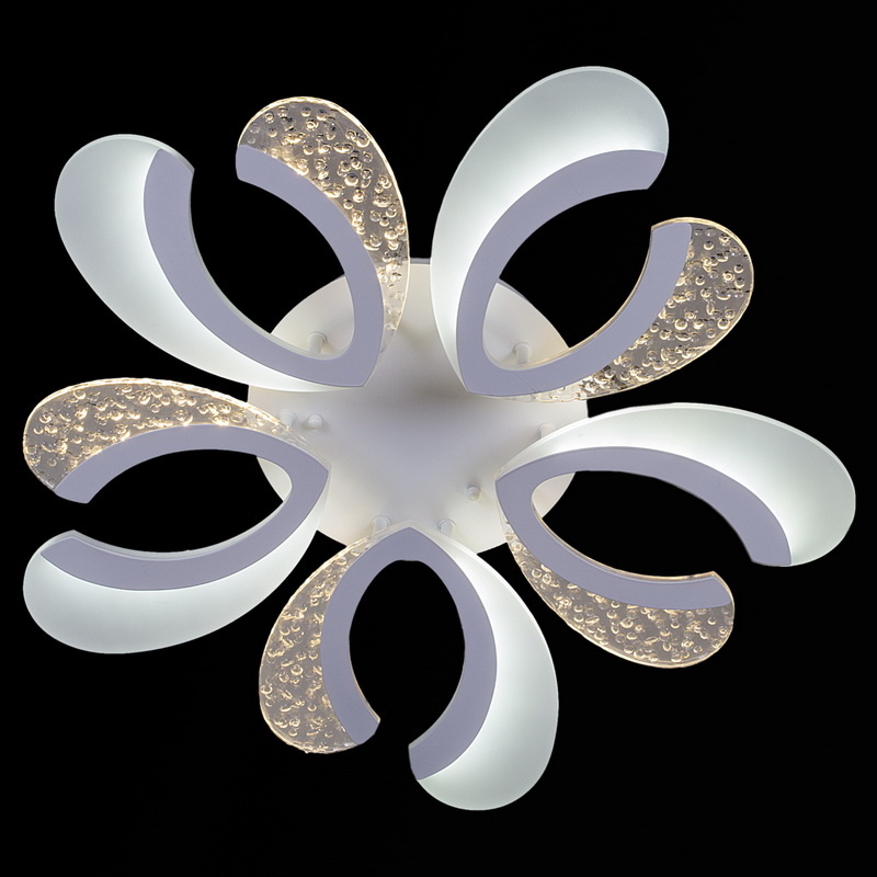 Потолочная люстра Reluce 03895-9.3-05