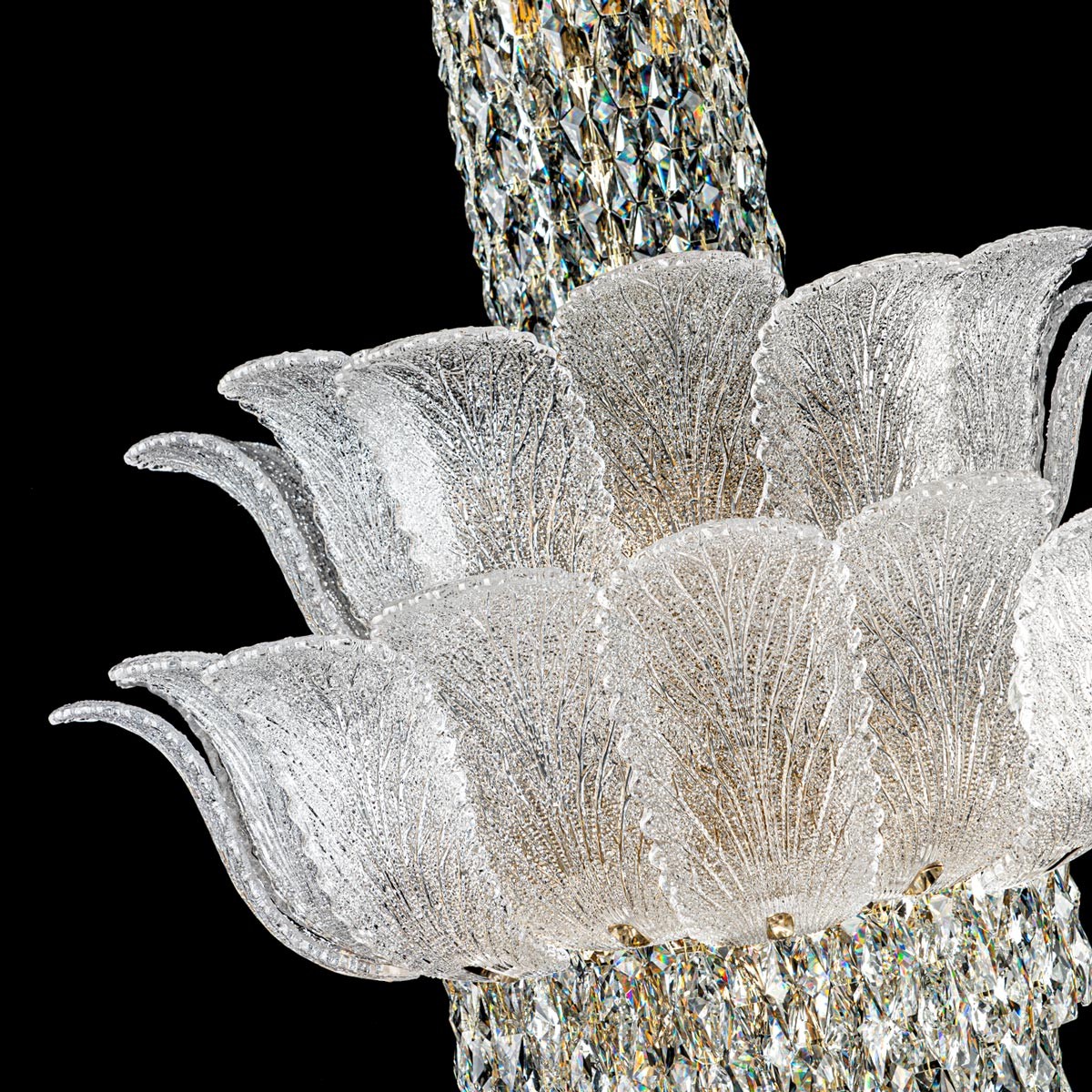 Подвесная люстра Modelux premium ML.6550.28P