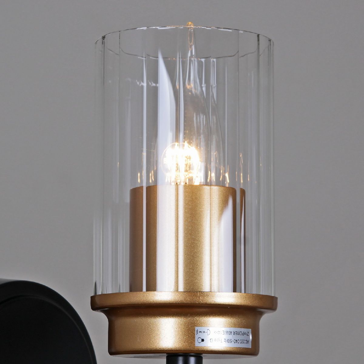 Люстра на штанге Reluce 74671-0.3-4+4