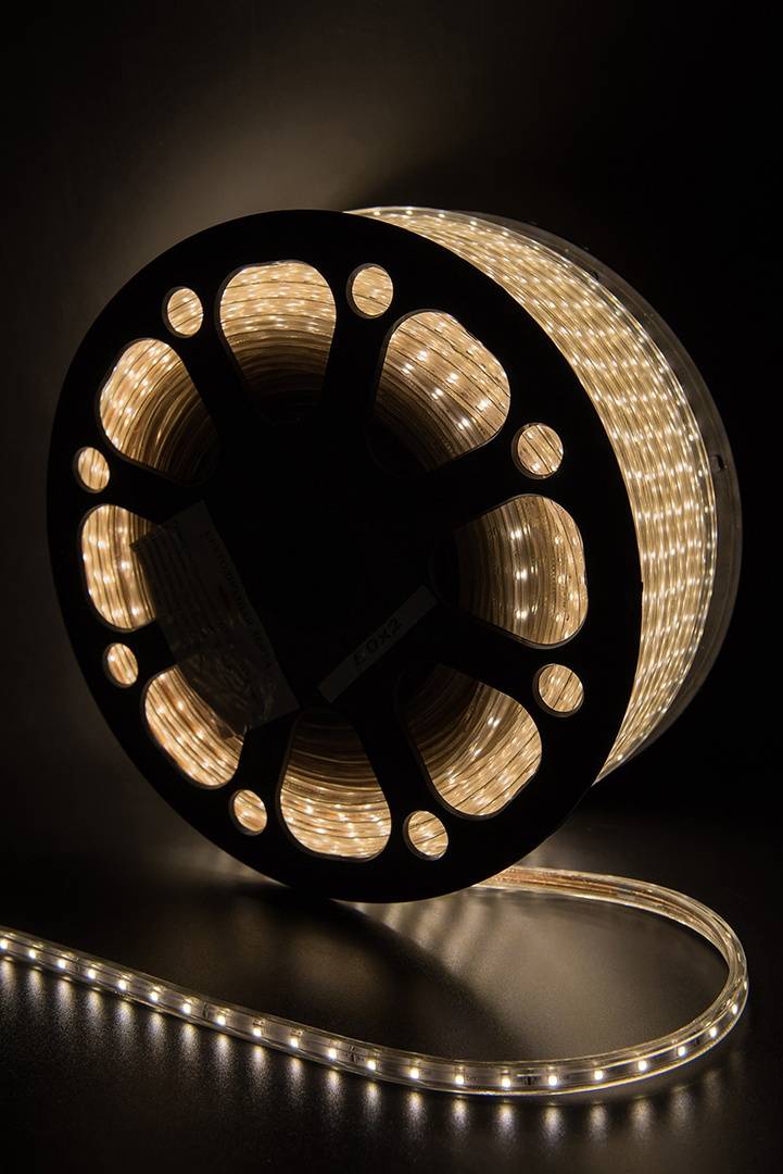 Светодиодная лента SWG LT360-WW-100 001104