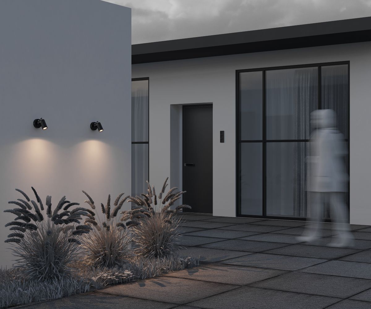 Уличный настенный светильник Maytoni Scope O025WL-01B