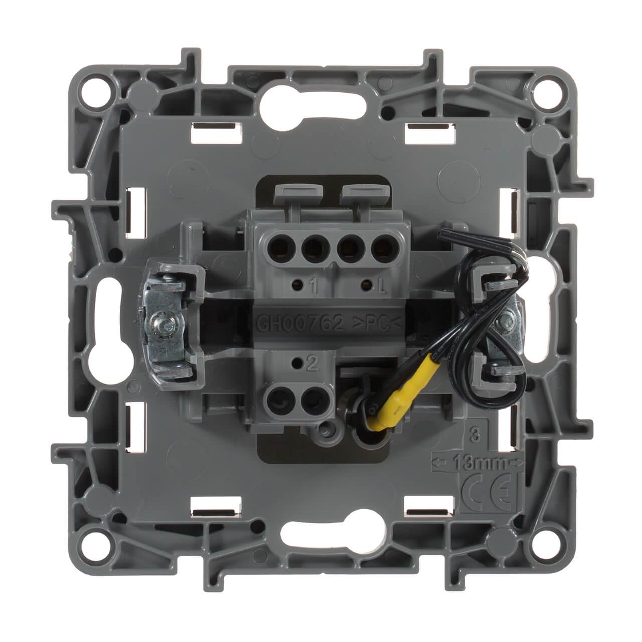 Выключатель одноклавишный Legrand Etika 10A 250V с подсветкой белый 672203