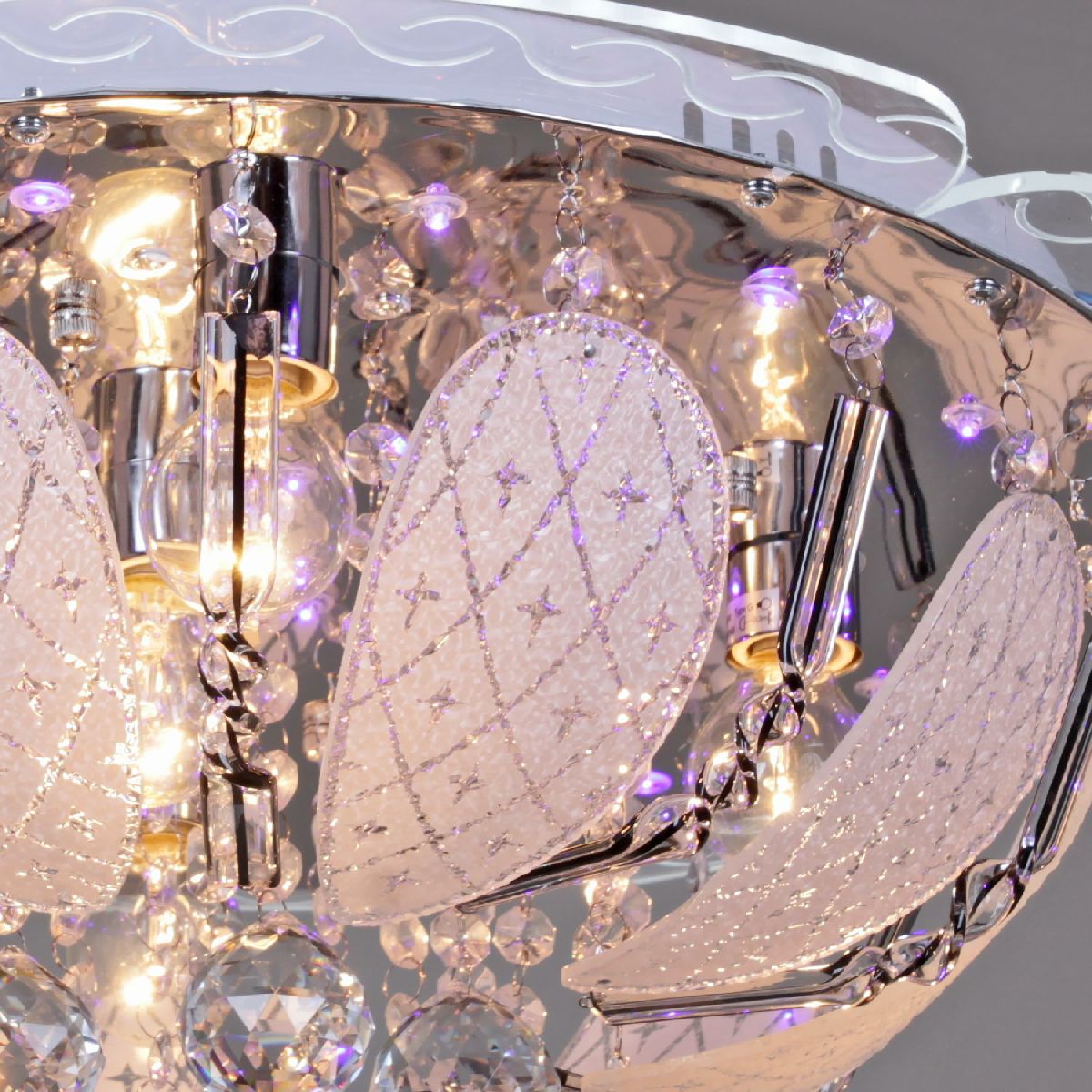 Потолочная люстра Reluce 55649-0.3-05