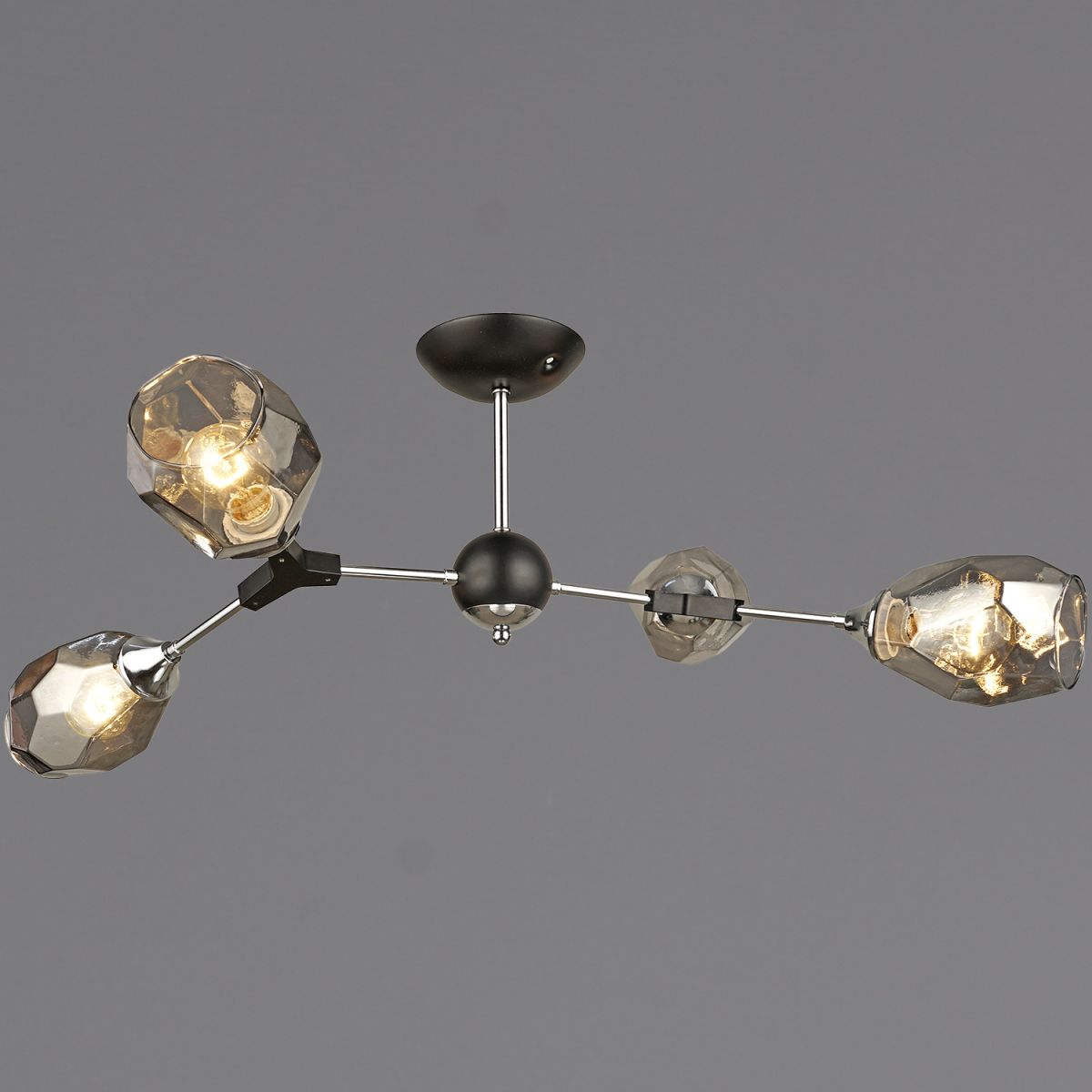 Люстра на штанге Reluce 04209-0.3-04 CH+BK