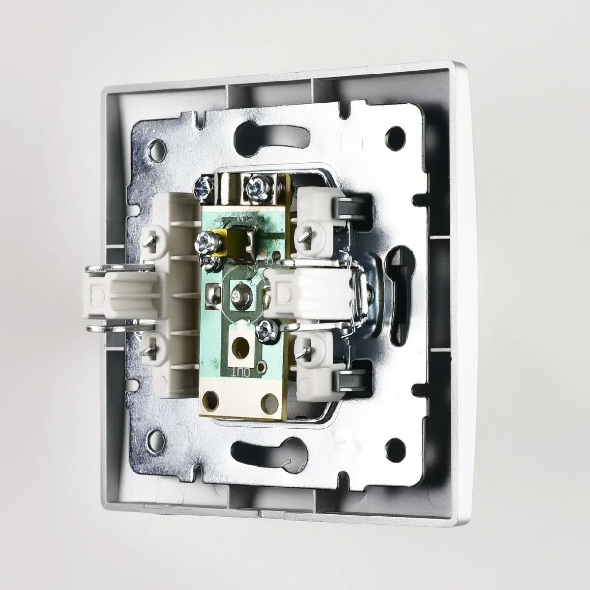 Розетка ТВ оконечная Lezard Karina 707-4388-130