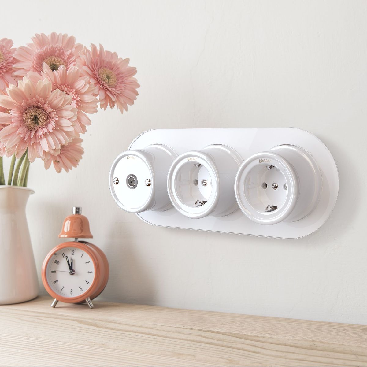 Рамка на 3 поста Werkel Favorit Runda 4690389166471 W0035101 a051635