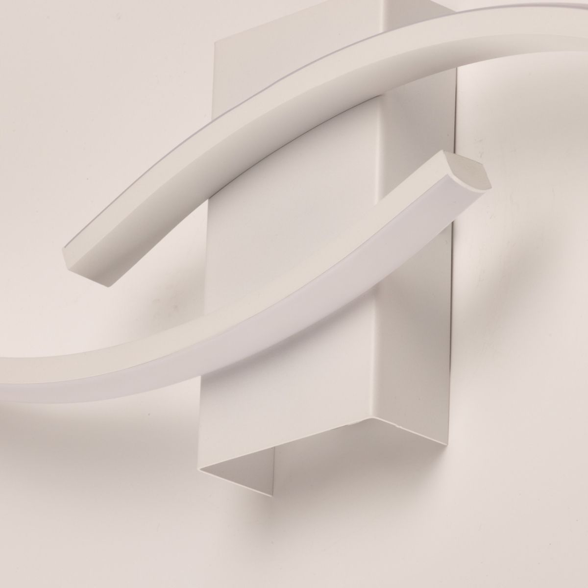 Настенный светильник De Markt City Драйв 377025504