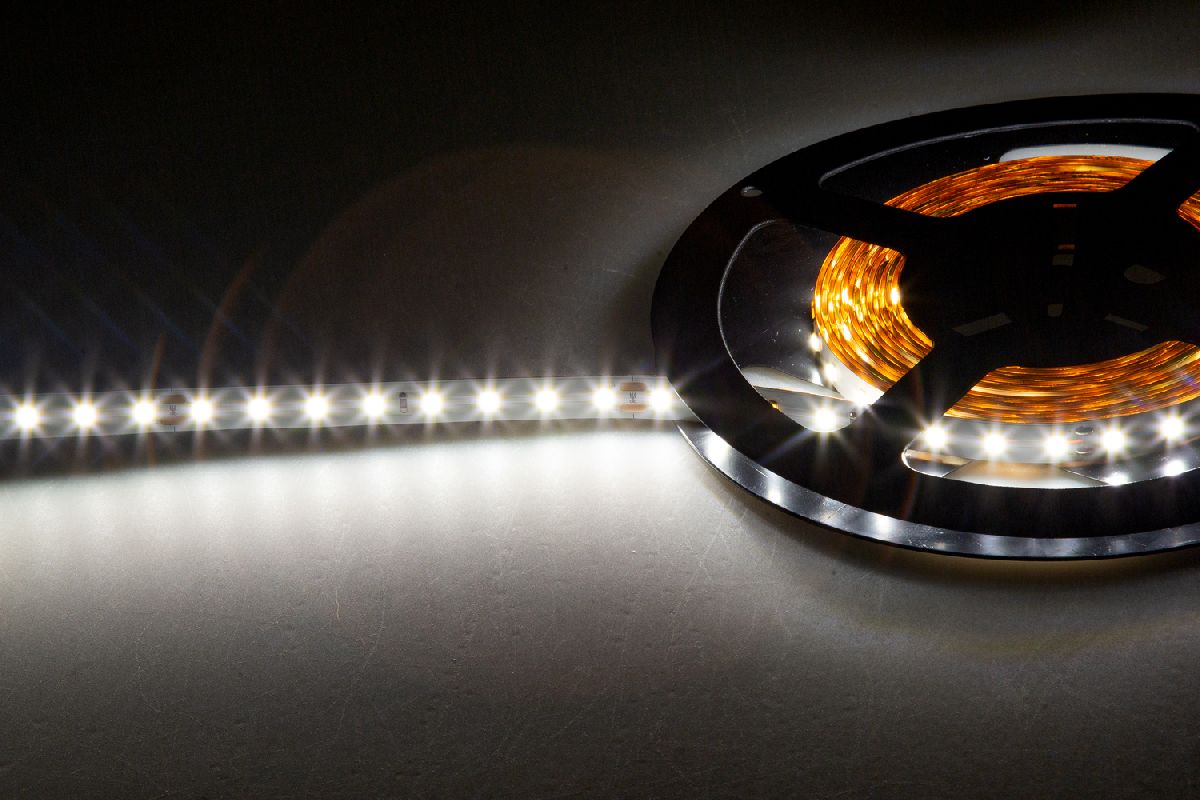 Светодиодная лента Donolux DN8SSL 4000K DN18381NWRA85