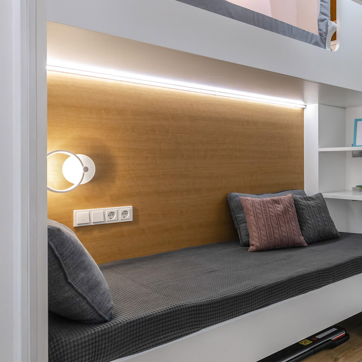 Профиль квадратный алюминиевый Elektrostandard LL-2-ALP009 4690389130915