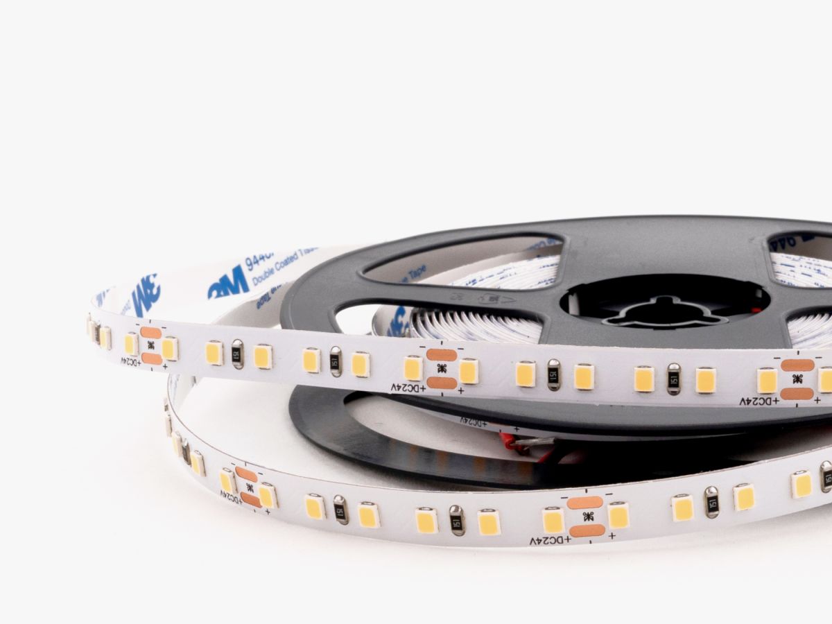 Светодиодная лента LEDS POWER 2835 120/м (9,6Вт/м) 24В теплая 004198