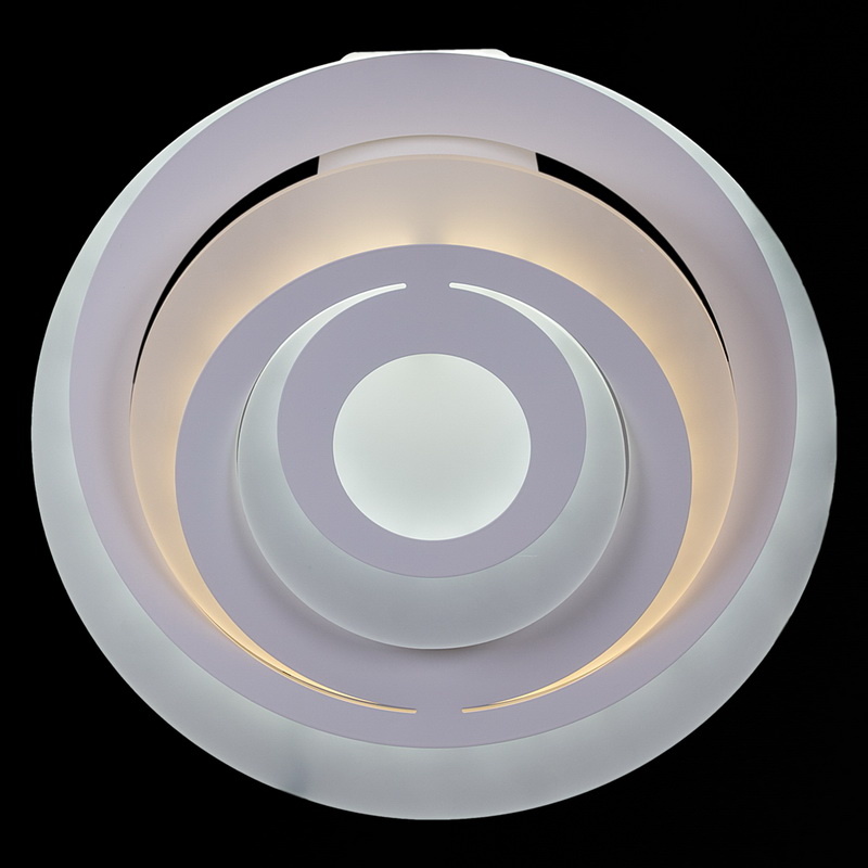 Потолочная люстра Reluce 03803-9.2-79W*2