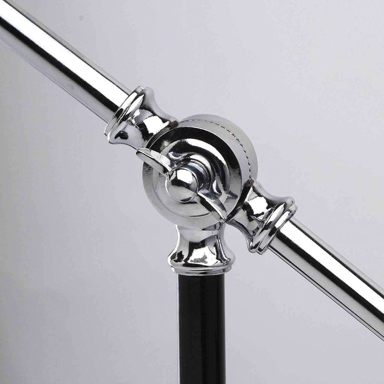 Настольная лампа MW-Light Акцент 680030601