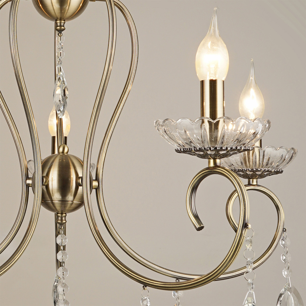 Подвесная люстра Reluce 04462-0.4-05