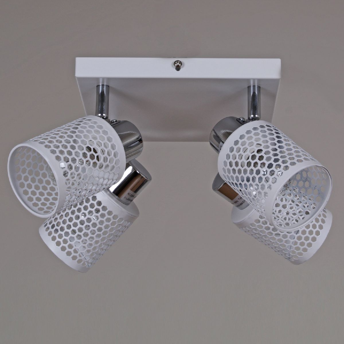 Спот Reluce 01412-0.8-04 WT+CR