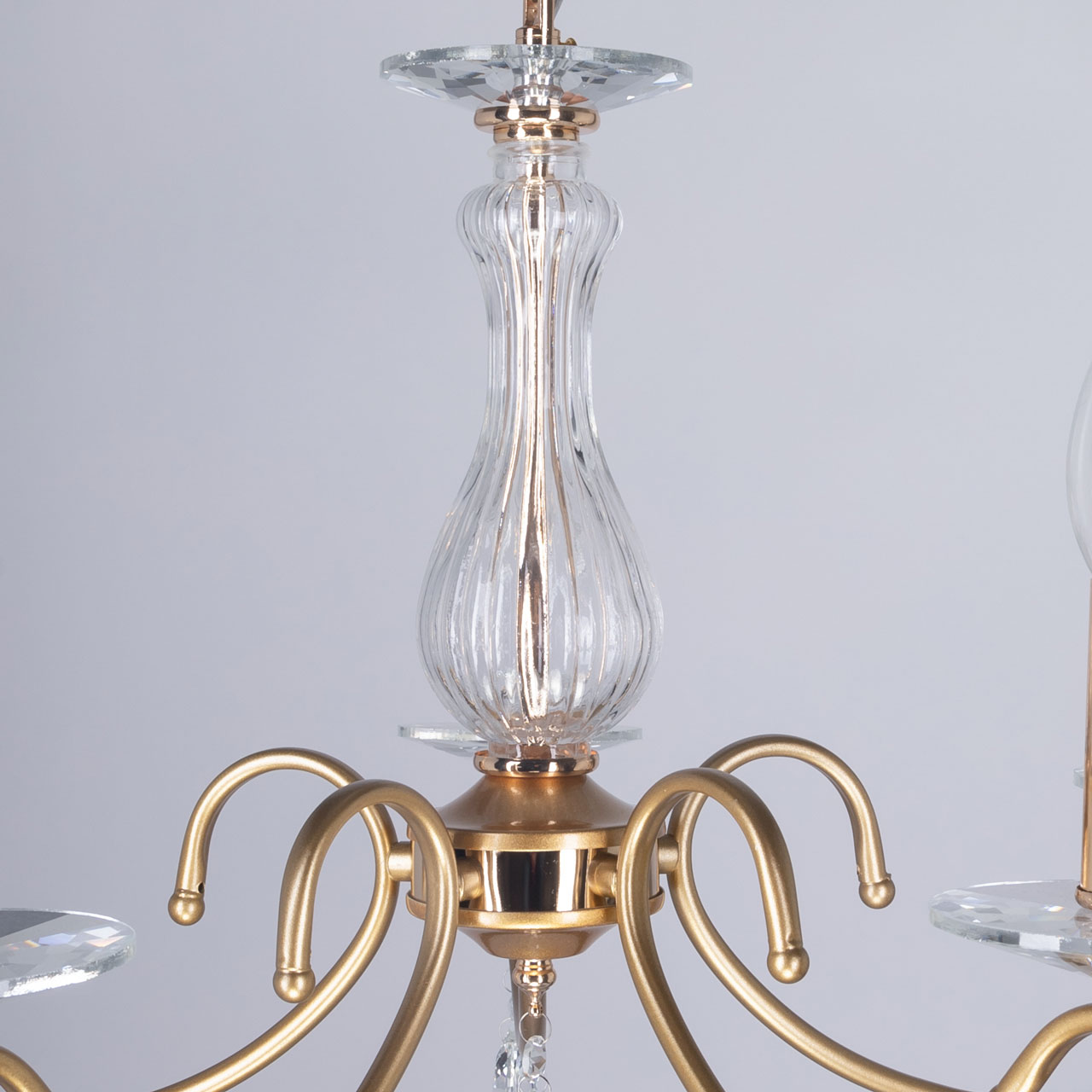 Подвесная люстра De Markt Свеча 683014905 в Москве