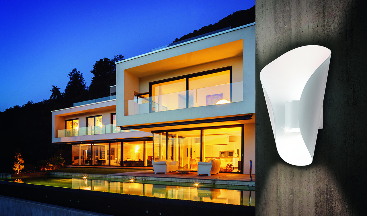 Уличный настенный светильник Eglo Bosaro 93991 УЦ