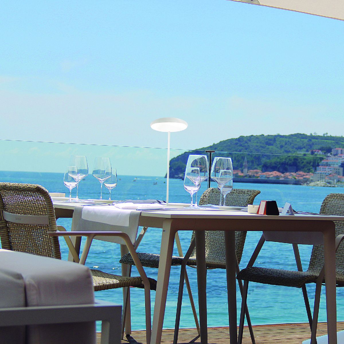 Переносной уличный светильник Mantra Klappen 7095