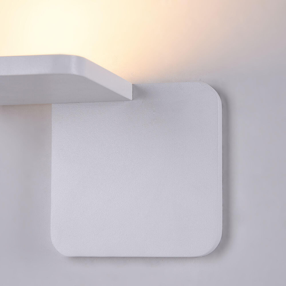 Настенный светодиодный светильник Maytoni Trame C807WL-L7W