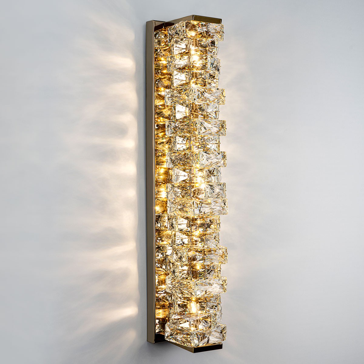 Настенный светильник Modelux ML.541.600 GD