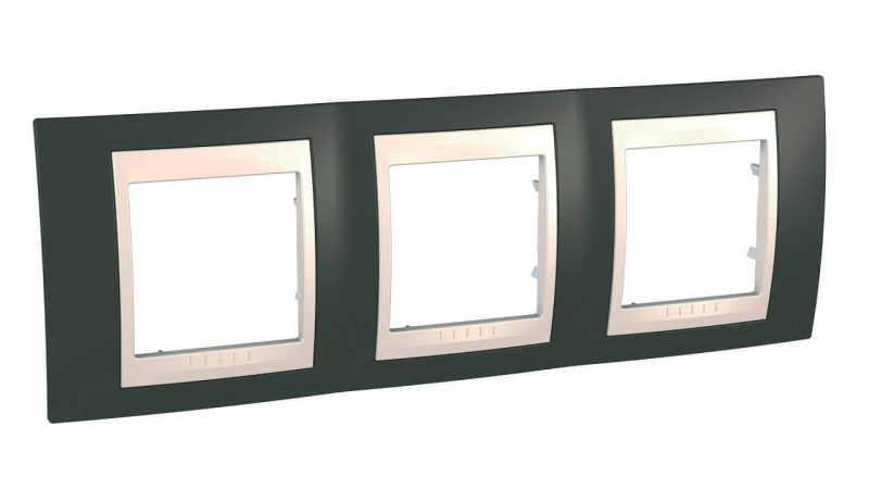 Рамка 3-постовая Schneider Electric Unica Хамелеон MGU6.006.571