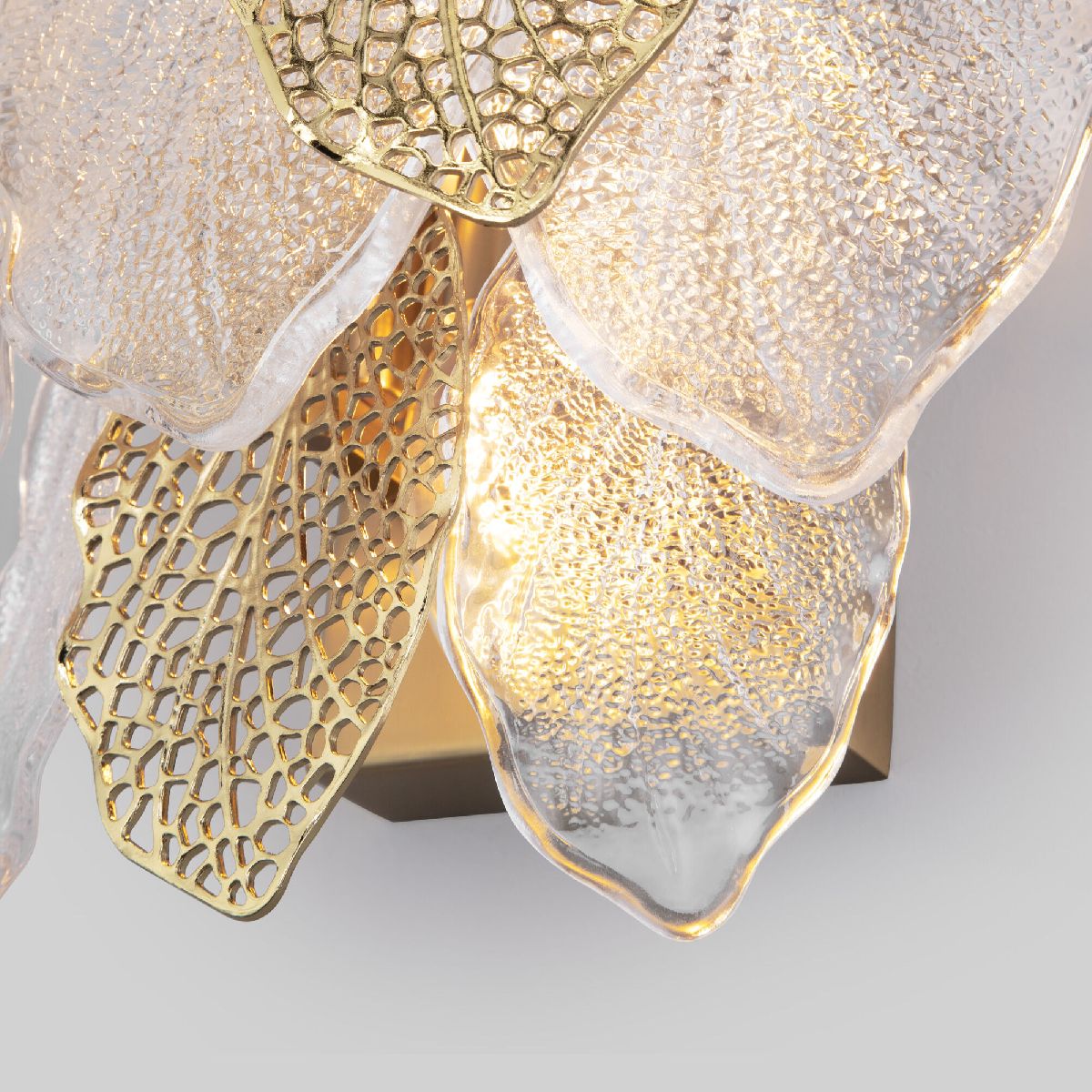 Настенный светильник Bogates Leaf 369/3 a065317