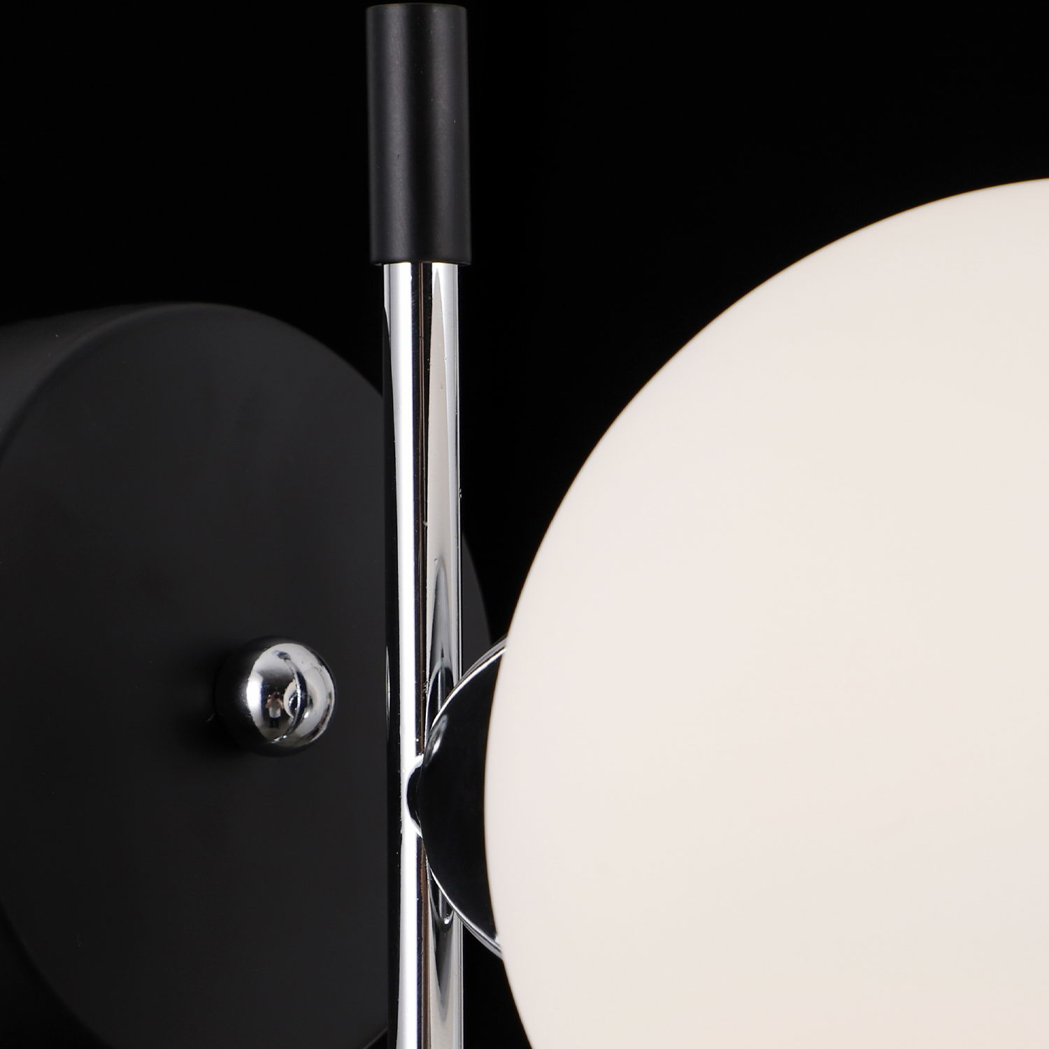 Бра Illumico IL0371-1WSQ-79 BK CR