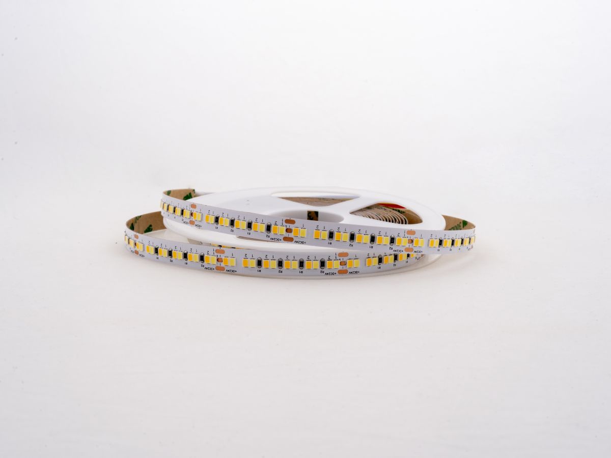 Светодиодная лента LEDS POWER 2835 240/м (24Вт/м) 24В CCT 005829
