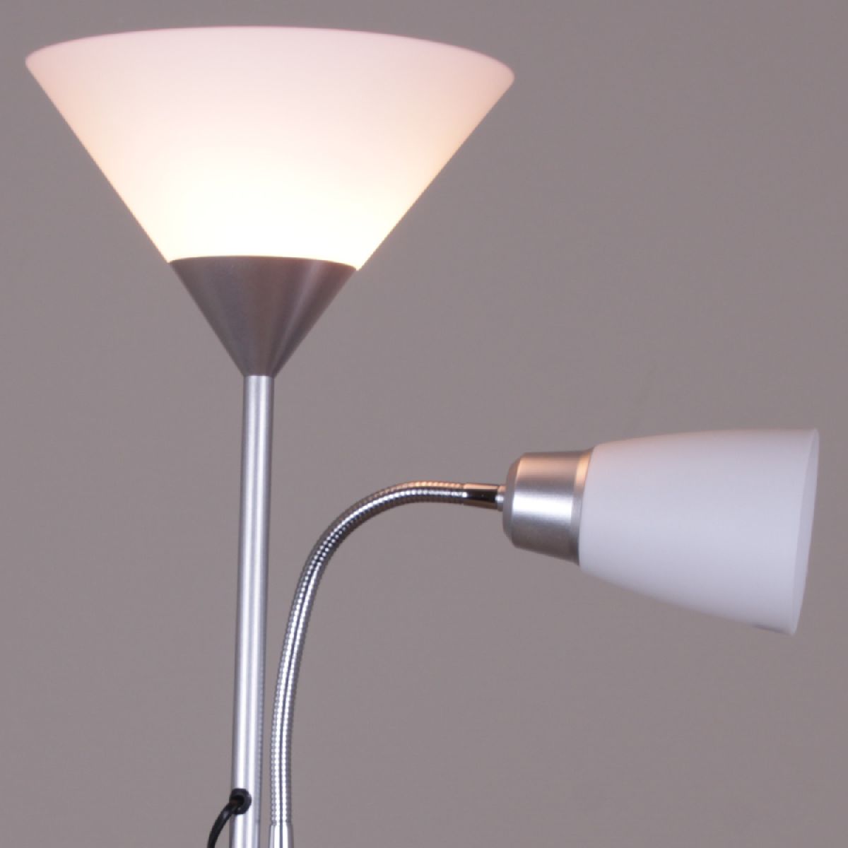 Торшер Reluce 13940-0.6-02 SL