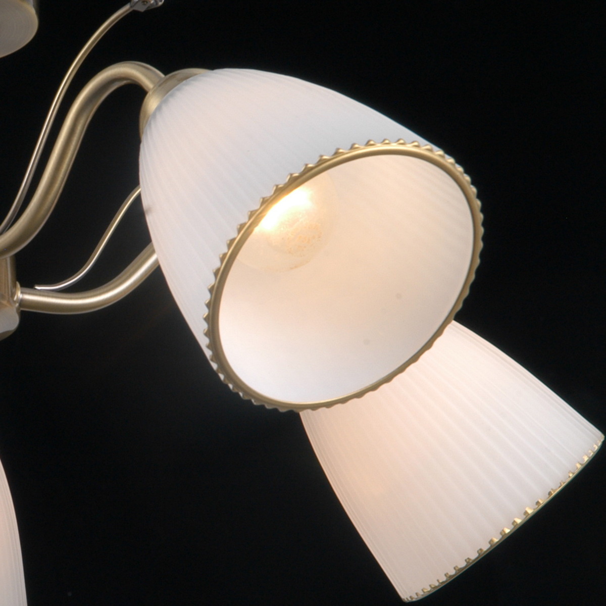 Люстра на штанге Illumico IL0308-5CSQ-29 AB