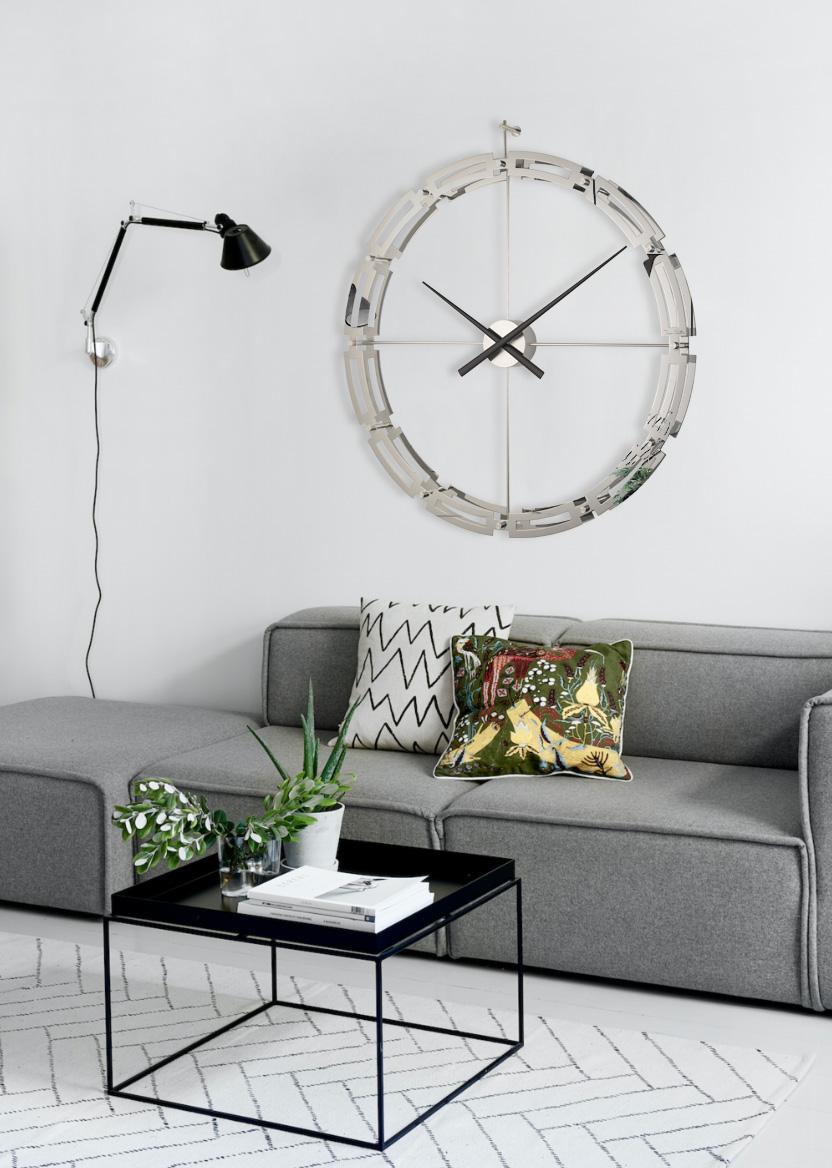 Настенные часы Tomas Stern 8035