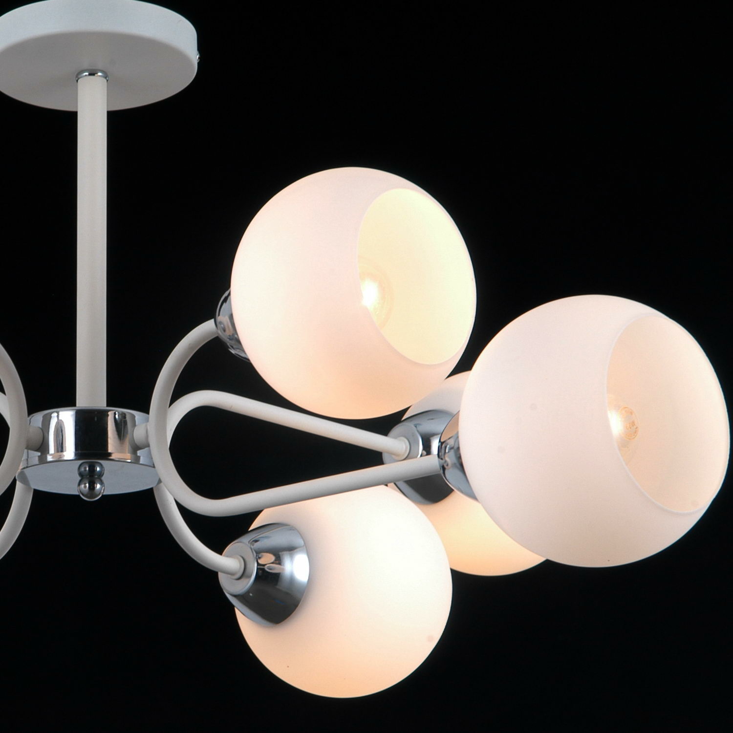 Люстра на штанге Illumico IL0398-12CSQ-79 CR WT