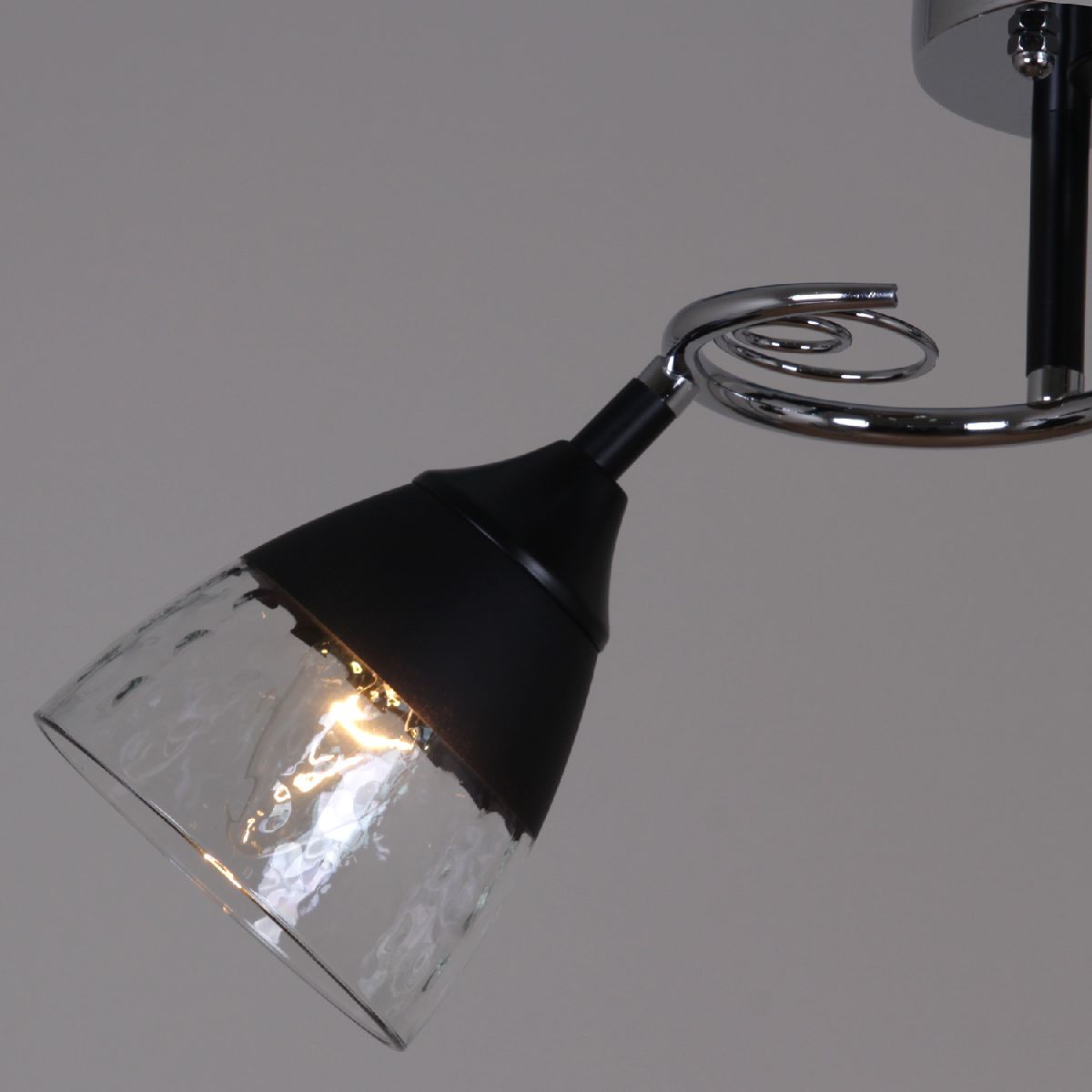 Потолочный светильник Reluce 70139-3.3-02 CR+BK