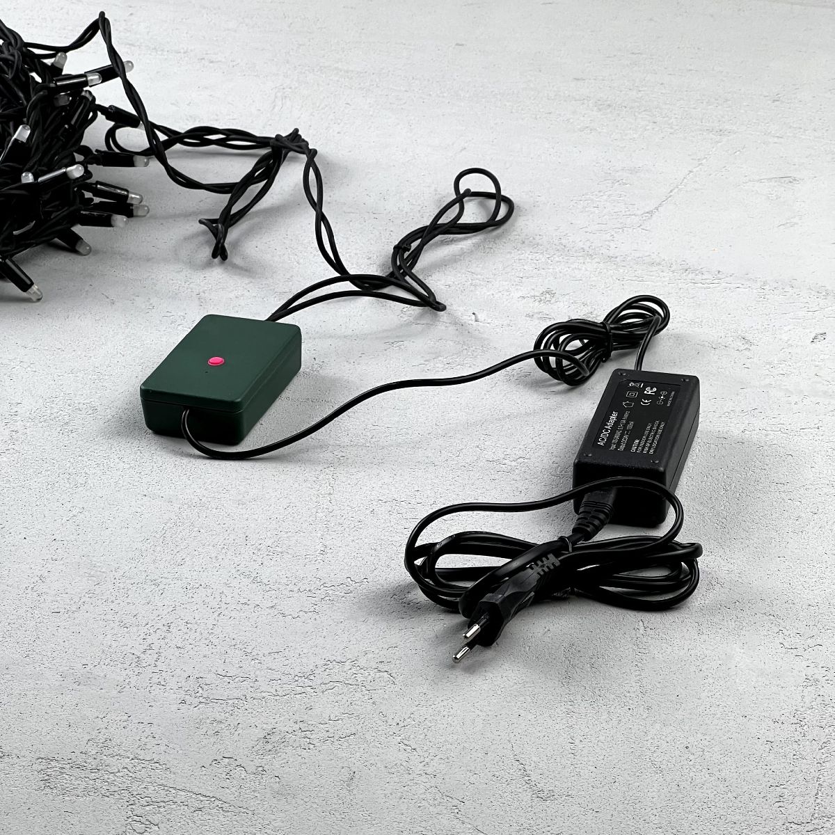 Гирлянда Нить Laitcom (LTC) AUG100CAP-21-1EPRGB