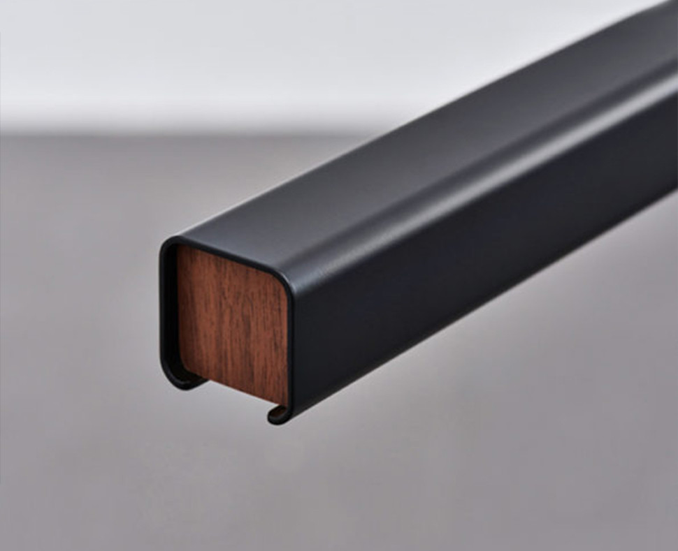 Линейный подвесной светильник Italline IT013-6021 black 3000K