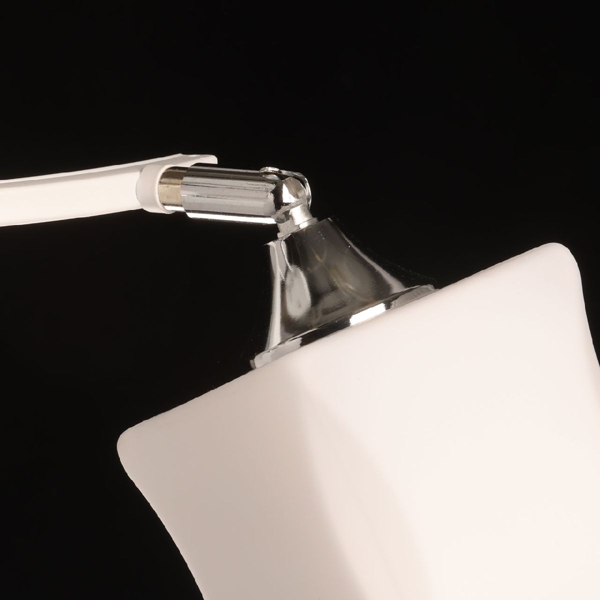 Потолочный светильник De Markt Тетро 673017902