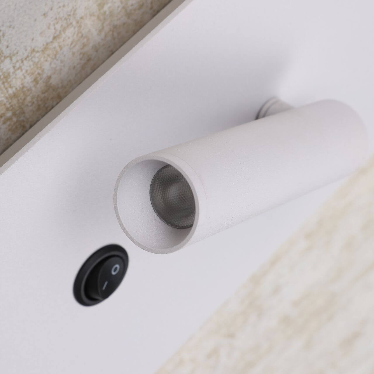 Светодиодный спот Favourite Illusio 2413-2W