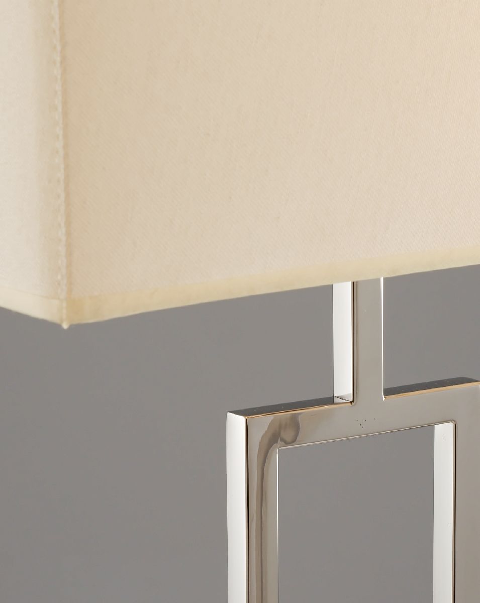 Настольная лампа Moderli Viola V10548-1T