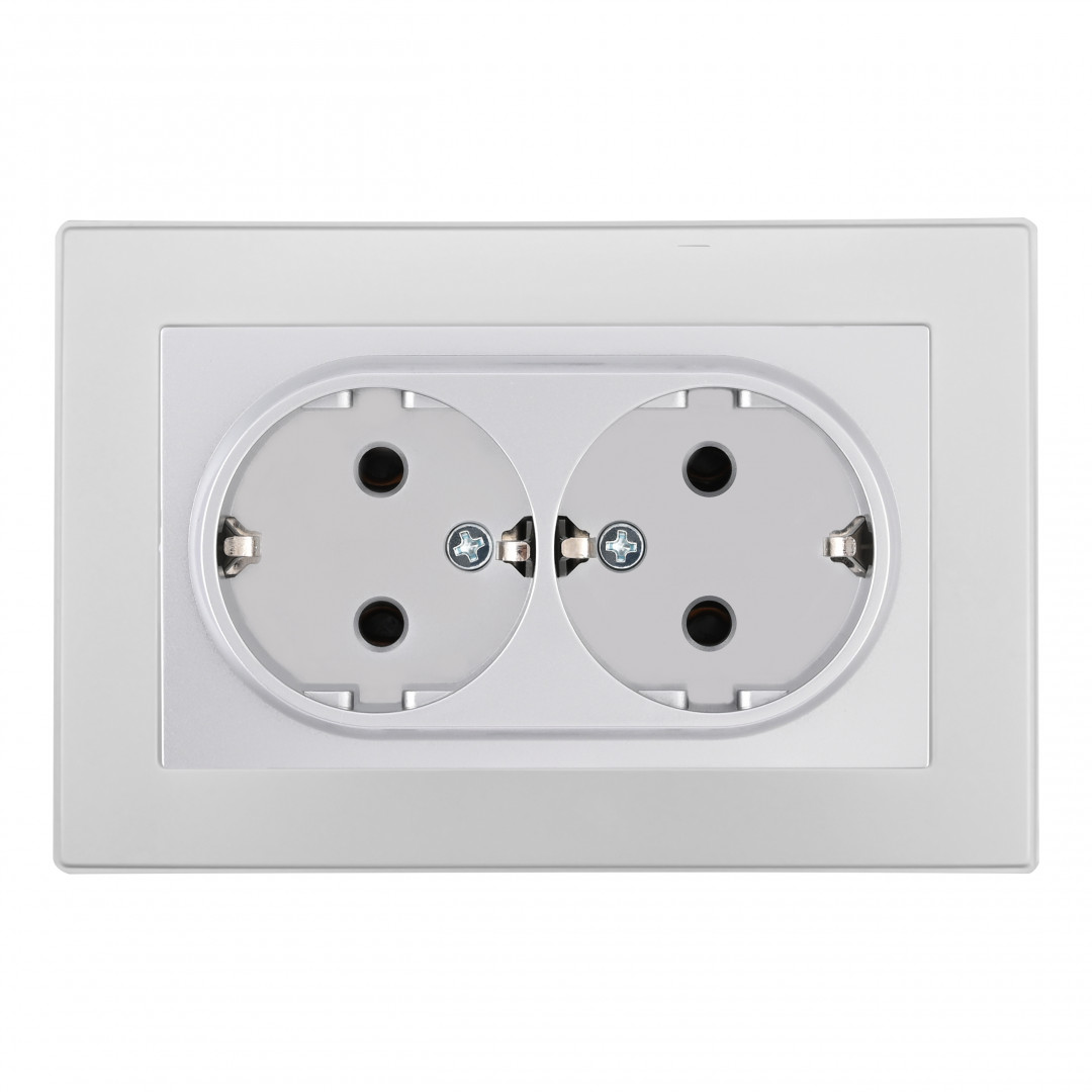 Розетка двойная с/з и шторками Arte Milano SET06-double-40-2 silver