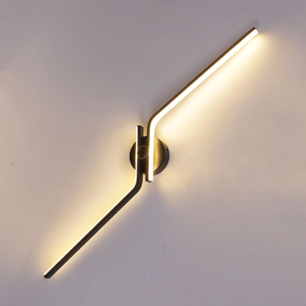 Настенный светильник Reluce 77063-0.2-02