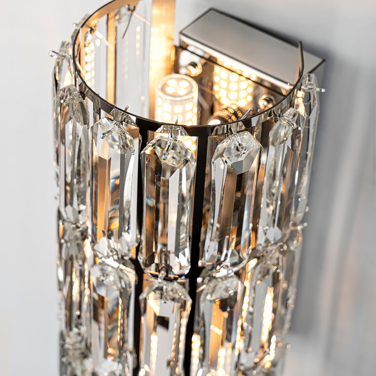 Настенный светильник Modelux ML.549.02 CR