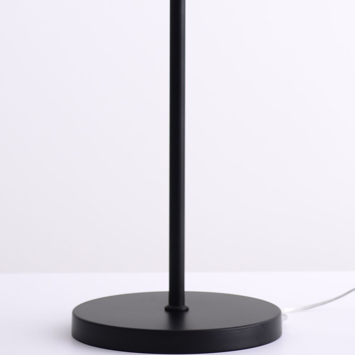 Торшеры Illumico IL2218-1FLS-24 HIGHBALL